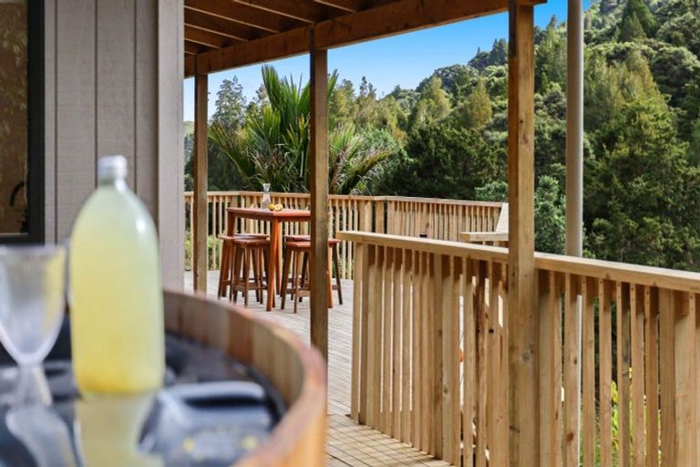 Photo of property in 954 Matakana Valley Road, Whangaripo, Wellsford, 0972