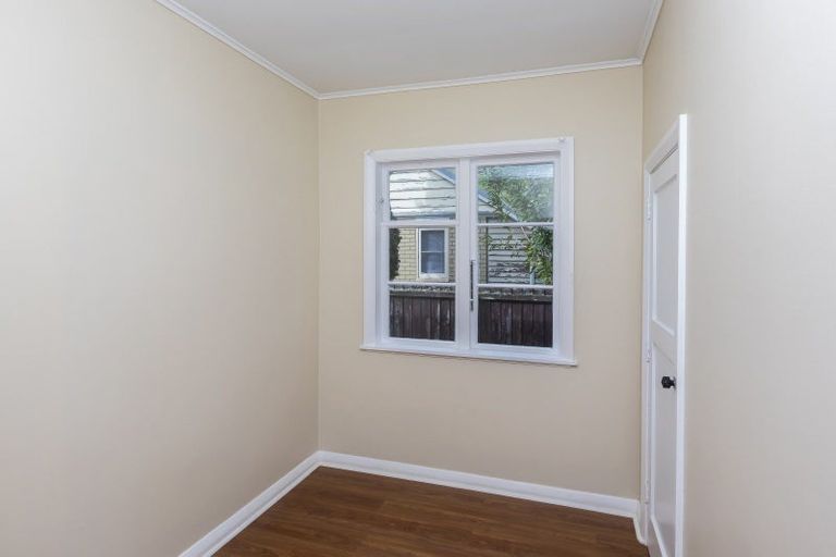 Photo of property in 42 Colenso Street, Sumner, Christchurch, 8081