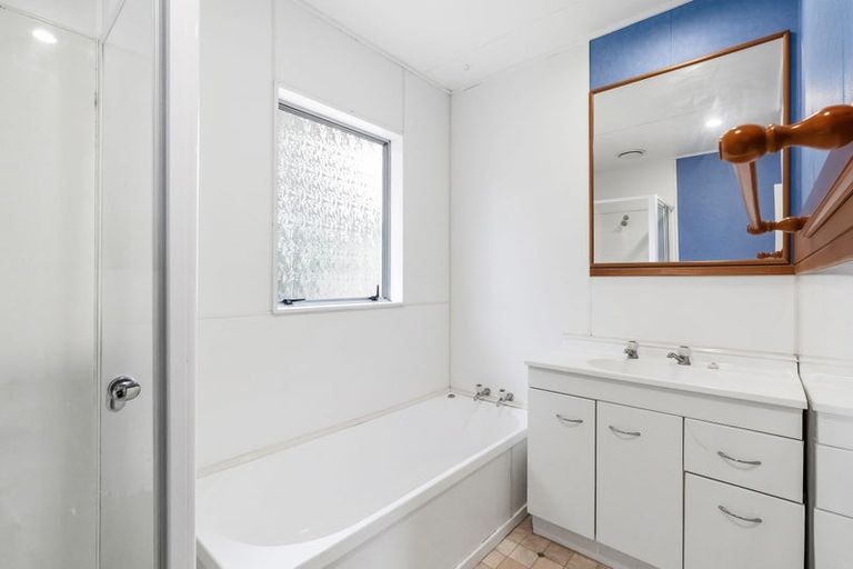 Photo of property in 33 Rimu Street, Levin, 5510