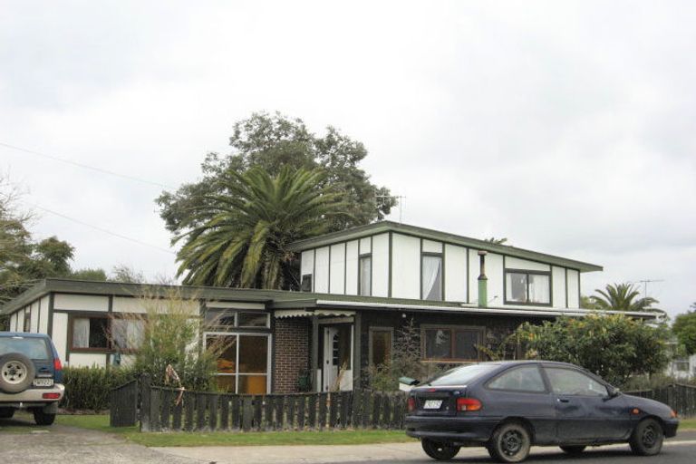 Photo of property in 8 School Road, Whitianga, 3510