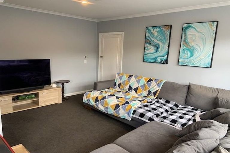 Photo of property in 2/15 Aylesford Street, Mairehau, Christchurch, 8013