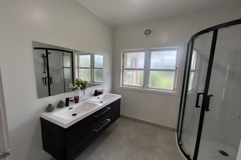 Photo of property in 40 Shirley Avenue, Papakura, 2110