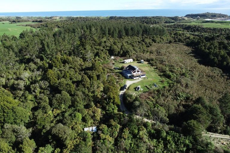 Photo of property in 291 Tauranga Bay Road, Cape Foulwind, Westport, 7892