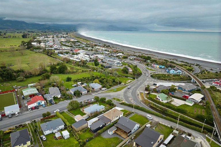 Photo of property in 4 Davidson Terrace, Kaikoura, 7300