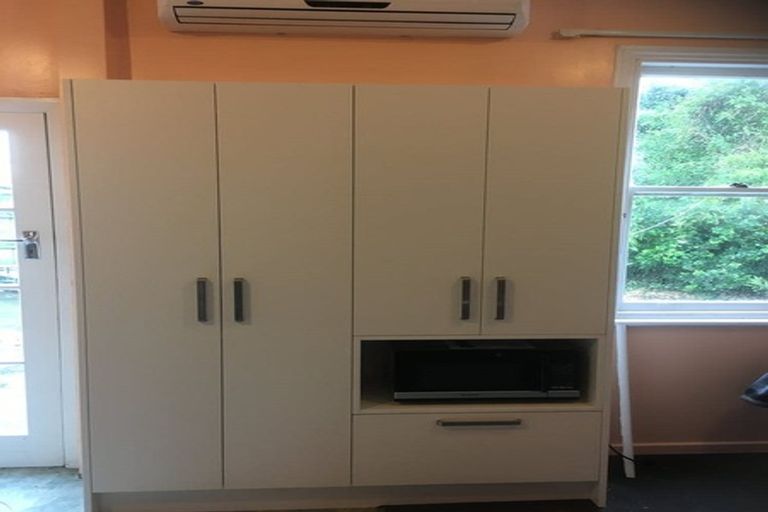 Photo of property in 7 Hyde Street, North Dunedin, Dunedin, 9016