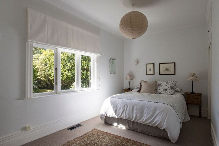 Photo of property in 165 Karori Road, Karori, Wellington, 6012