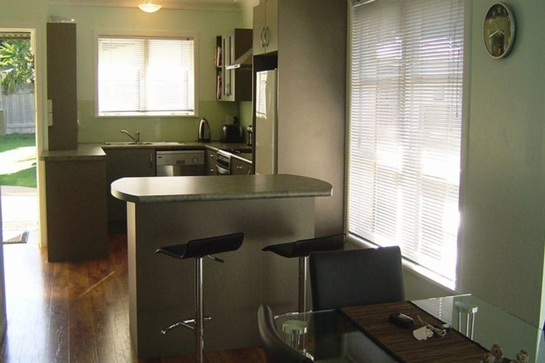 Photo of property in 385 Great South Road, Opaheke, Papakura, 2113