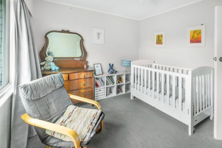 Photo of property in 49 Cecil Street, St Andrews, Hamilton, 3200