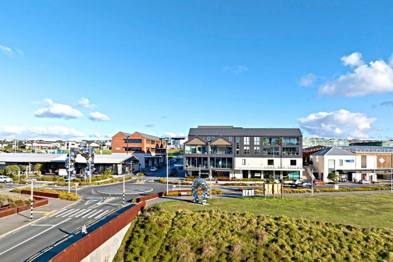 Photo of property in 206/167 Glenvar Ridge Road, Long Bay, Auckland, 0630