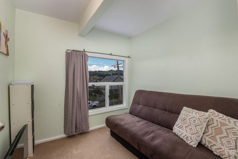 Photo of property in 2a Church Hill Road, Green Island, Dunedin, 9018