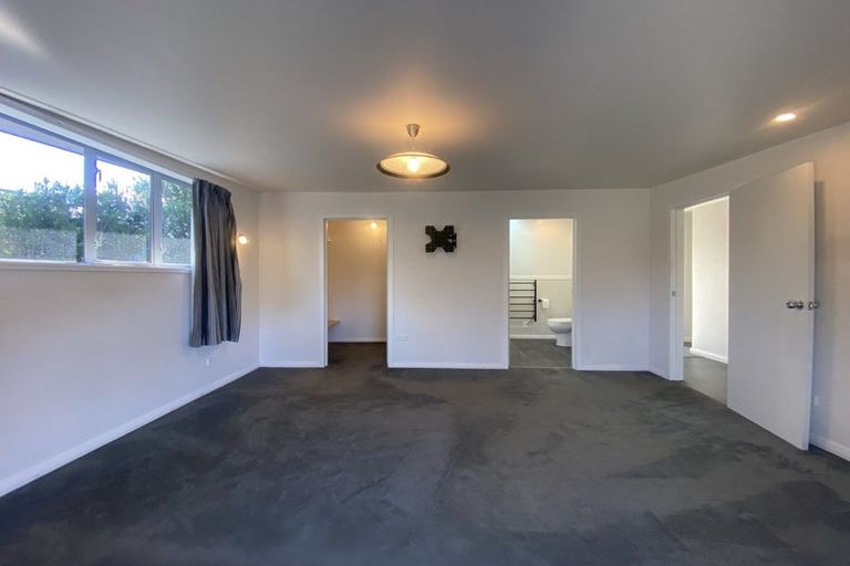 Photo of property in 11 Ranui Street, Waikawa, Picton, 7220