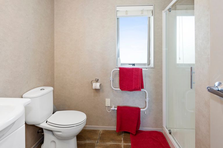 Photo of property in 48 Woodleigh Place, Ohauiti, Tauranga, 3112