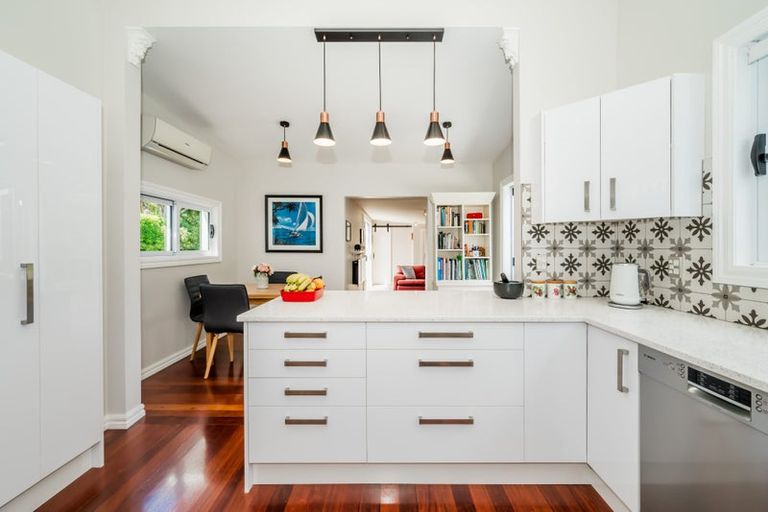 Photo of property in 20 Bell Street, Otaki, 5512