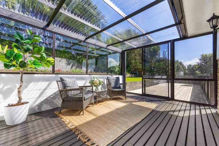 Photo of property in 37 Herekawe Drive, Spotswood, New Plymouth, 4310