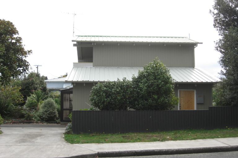 Photo of property in 49 Kiwi Road, Raumati Beach, Paraparaumu, 5032