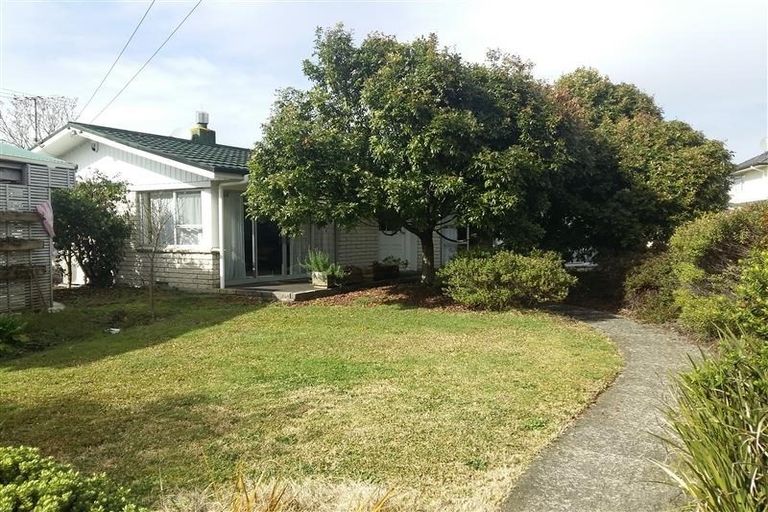 Photo of property in 35a Berwyn Avenue, Takanini, 2112