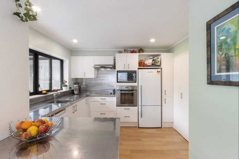 Photo of property in 27 Chambers Street, Havelock North, 4130