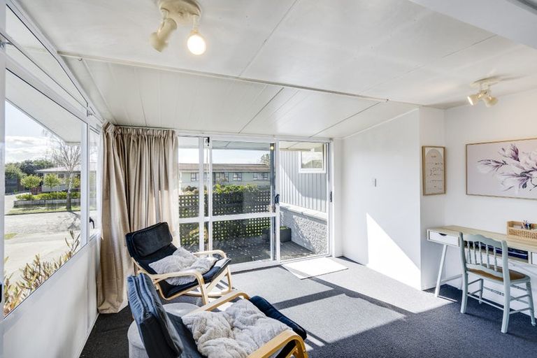 Photo of property in 29 Robinson Crescent, Tamatea, Napier, 4112