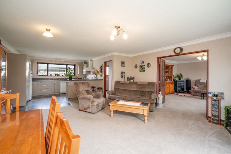 Photo of property in 22 Craig Street, Waikiwi, Invercargill, 9810