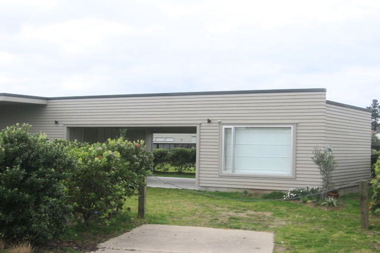 Photo of property in 112 Totara Place, Matarangi, Whitianga, 3592