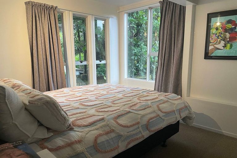 Photo of property in 53 Tainui Road, Titirangi, Auckland, 0604