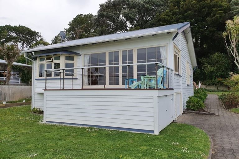 Photo of property in 83 Norwood Road, Bayswater, Auckland, 0622