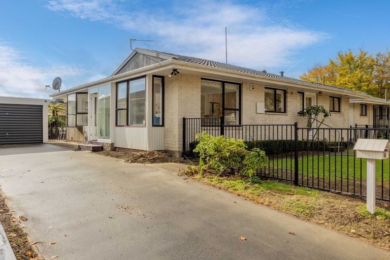 Photo of property in 42 Parkstone Avenue, Ilam, Christchurch, 8041
