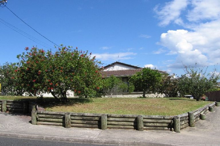 Photo of property in 2/31 Cliff Road, Torbay, Auckland, 0630