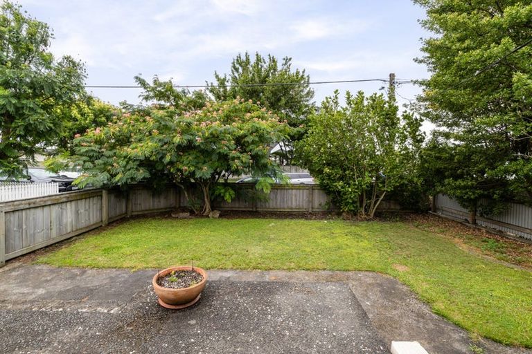 Photo of property in 24 Avenue Road, Greenmeadows, Napier, 4112