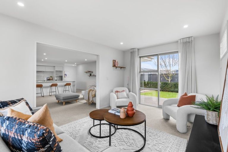 Photo of property in 19 Maka Lane, Halswell, Christchurch, 8025