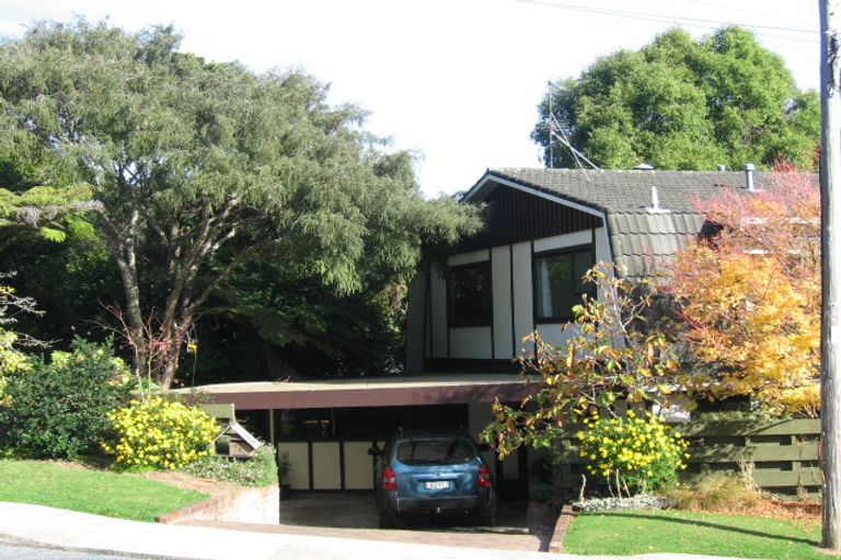 Photo of property in 88a Manuka Street, Stokes Valley, Lower Hutt, 5019