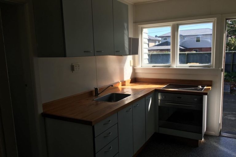 Photo of property in 11 Cadogan Street, Sydenham, Christchurch, 8023