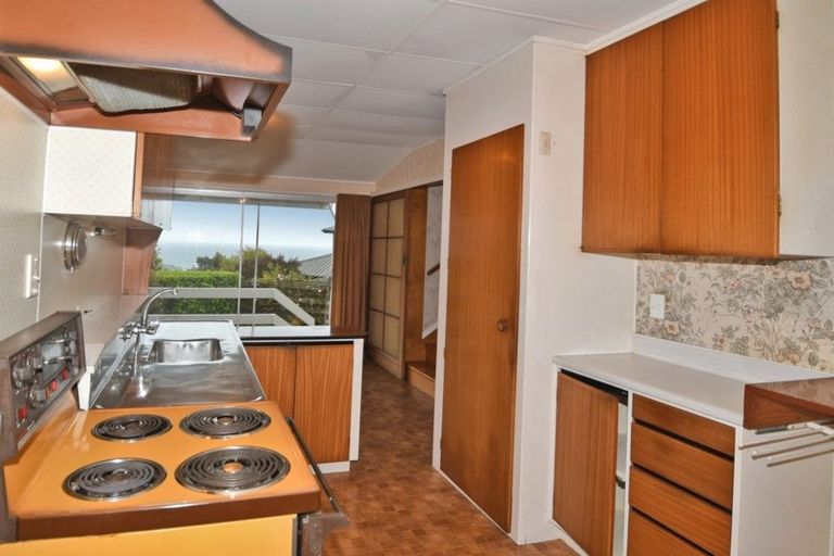 Photo of property in 51 Barrier View Road, Leigh, 0985