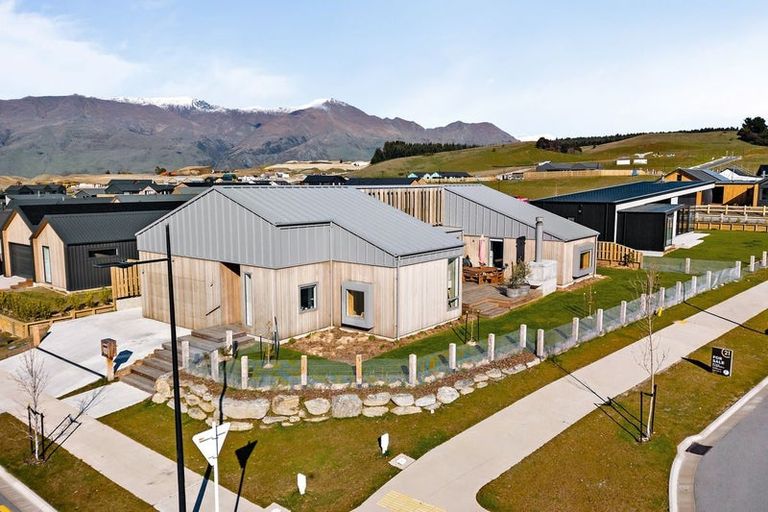 Photo of property in Northlake, 15 Cambrian Street, Wanaka, 9305