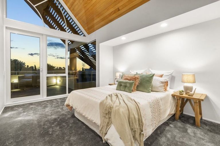 Photo of property in 43 Shuttleworth Place, Manly, Whangaparaoa, 0930