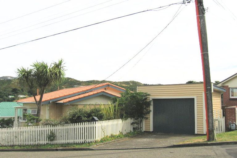 Photo of property in 14 Liffey Street, Island Bay, Wellington, 6023