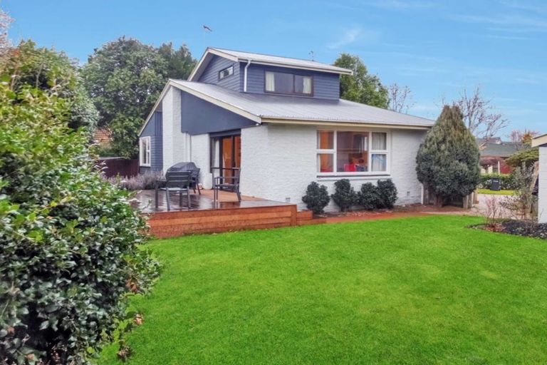 Photo of property in 22 Cullahill Street, Harewood, Christchurch, 8051