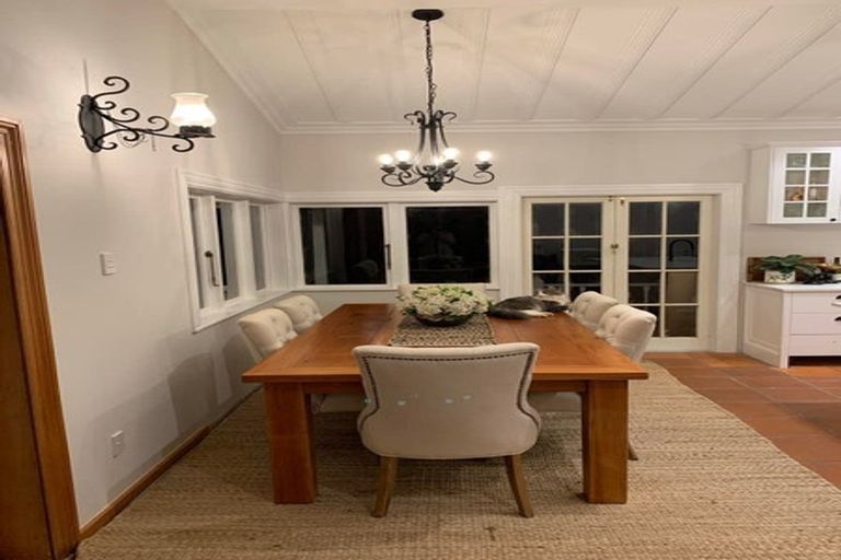 Photo of property in 366 Rimmer Road, Helensville, 0875