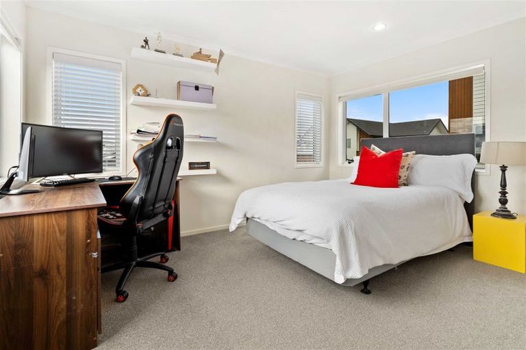 Photo of property in 81 Buckley Avenue, Hobsonville, Auckland, 0616