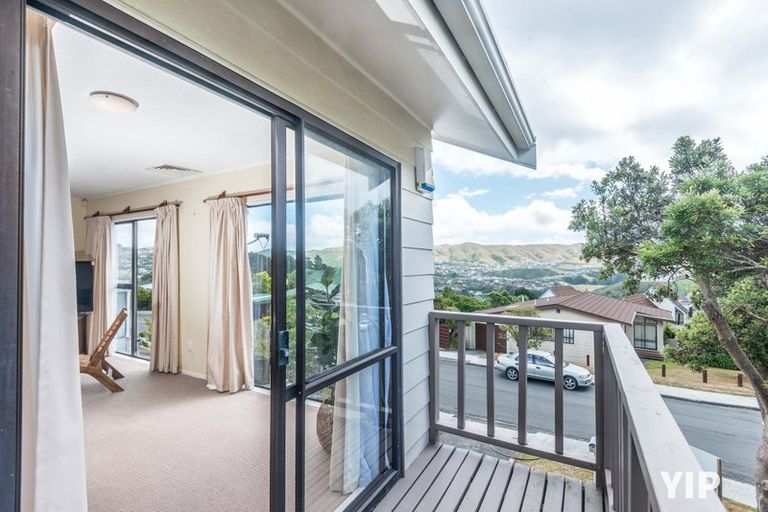 Photo of property in 1 Dominica Crescent, Grenada Village, Wellington, 6037