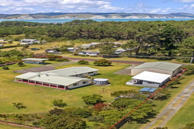 Photo of property in 95 Ymca Road, Mahia, 4198