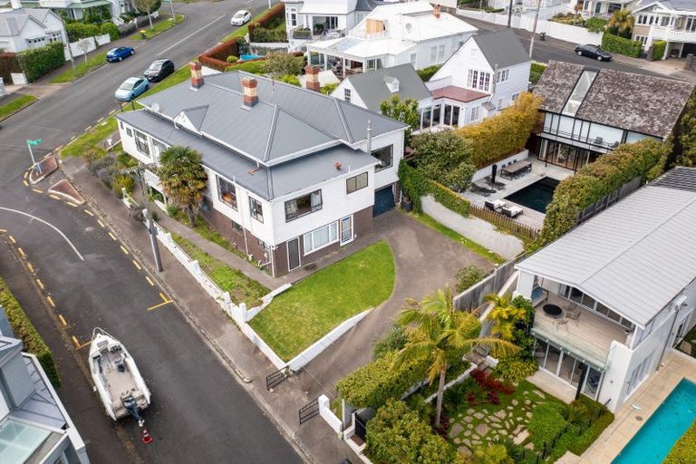 Photo of property in 60 St Marys Road, Saint Marys Bay, Auckland, 1011