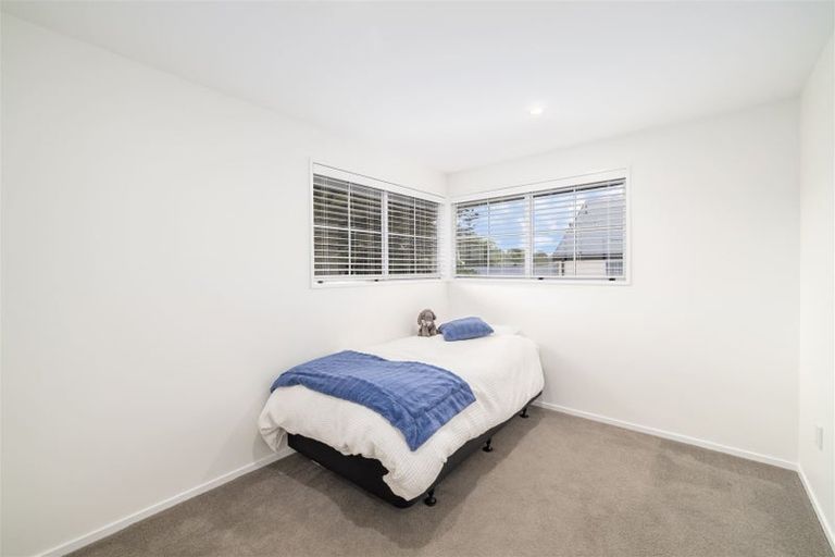 Photo of property in 6 Pasadena Place, Harewood, Christchurch, 8051