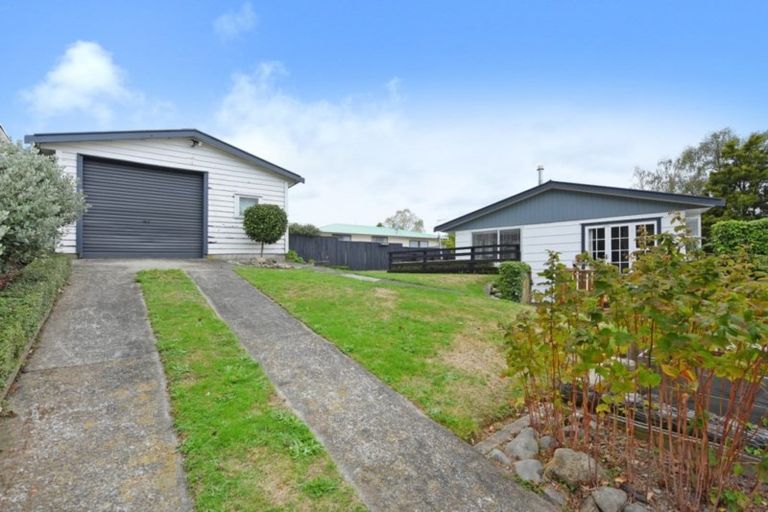 Photo of property in 166 California Drive, Totara Park, Upper Hutt, 5018