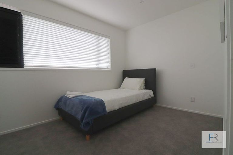 Photo of property in 4 Tapuwae Way, Mangere Bridge, Auckland, 2022