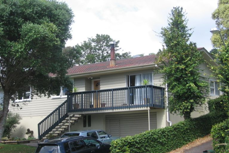 Photo of property in 56 Lemnos Place, Titirangi, Auckland, 0604