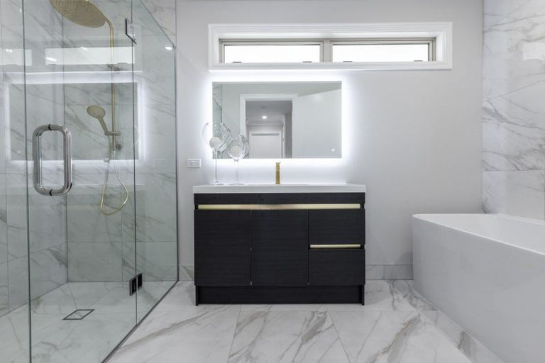 Photo of property in 1 Ridgeway Terrace, Taradale, Napier, 4112