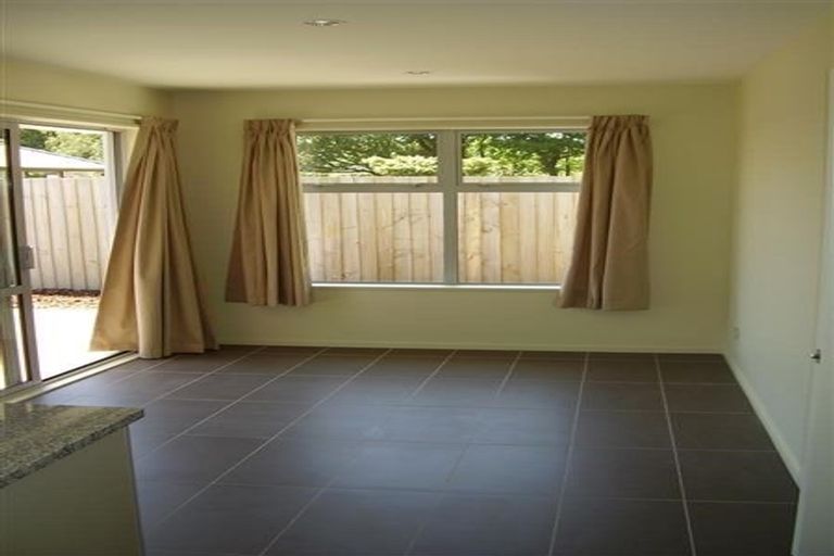 Photo of property in 4 Linden Grove Avenue, Hillmorton, Christchurch, 8024