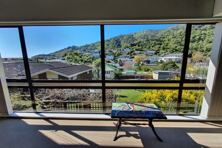 Photo of property in 5 Seaview Crescent, Picton, 7220