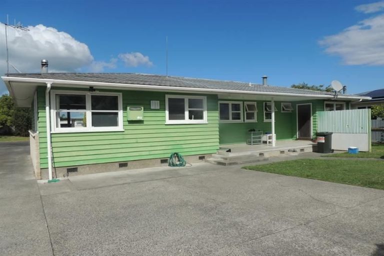 Photo of property in 24 Clarence Cox Crescent, Pirimai, Napier, 4112